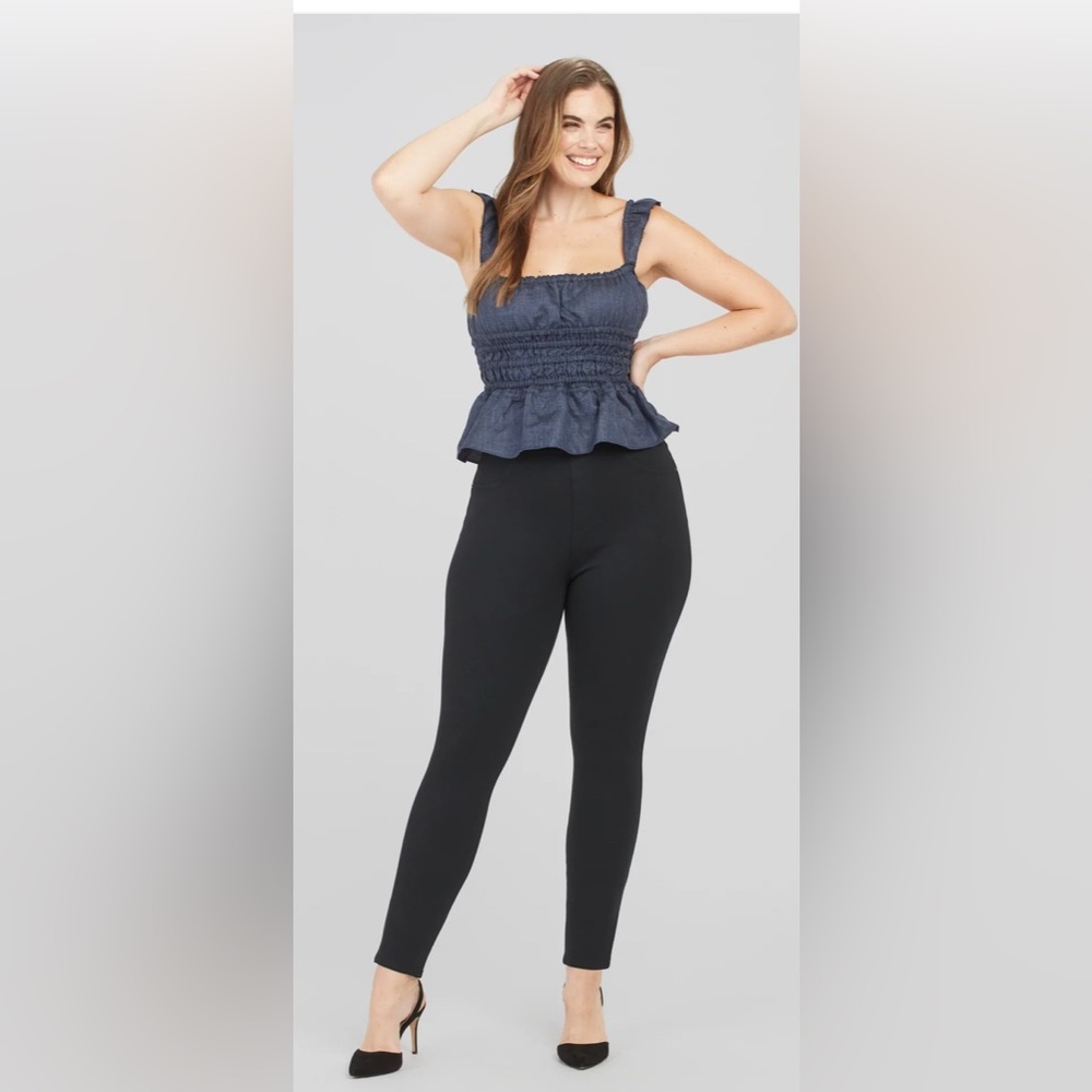 NWT SPANX The Perfect Pant, Ankle 4-Pocket Size Medium